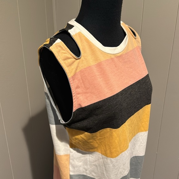 BiBi stripe sleeveless off shoulder/keyhole shoulder tie hem long tank. NWT. Sm - Picture 3 of 8